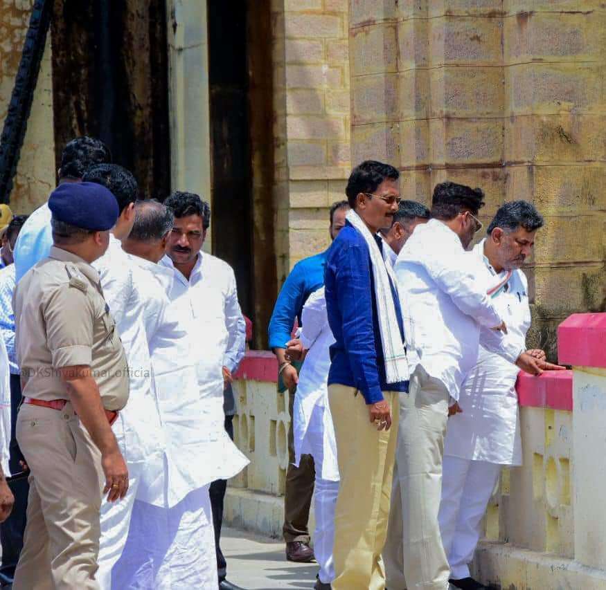 TB Damಗೆ ದೌಡಾಯಿಸಿ ಪರಿಶೀಲಿಸಿದ ಡಿಸಿಎಂ ಡಿಕೆ ಶಿವಕುಮಾರ್..!; ಆತಂಕ ಬೇಡವೆಂದು ರೈತರಿಗೆ ಅಭಯ