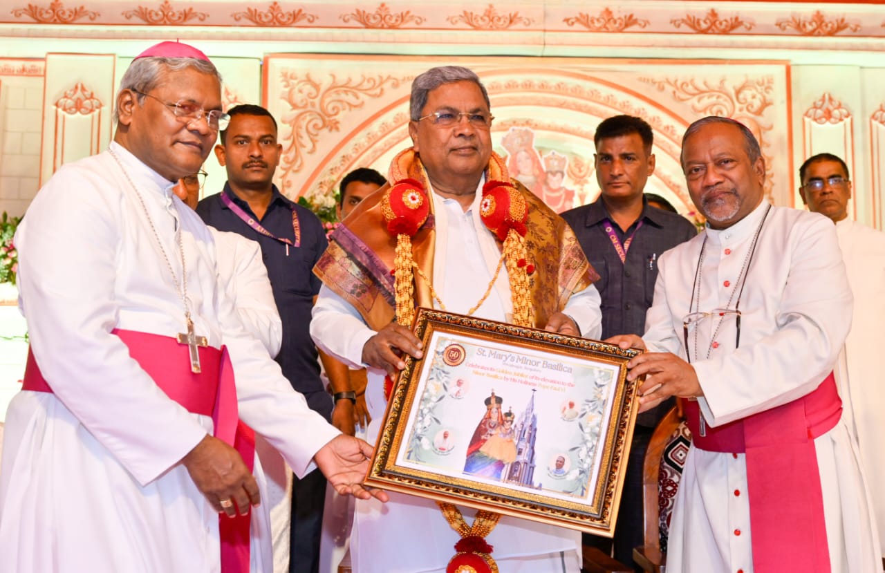 ಕಪಟಿಗಳ ದ್ವೇಷದ ಪಿತೂರಿಗೆ ಮಹನೀಯರ ಮಾನವೀಯ ಆಶಯಗಳು ಬಲಿಯಾಗಬಾರದು: ಸಿಎಂ ಕರೆ