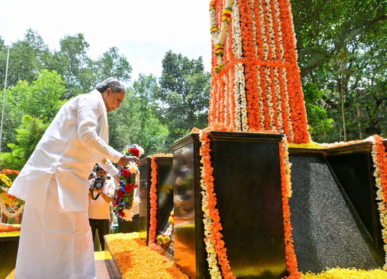 ಅರಣ್ಯ ಹುತಾತ್ಮರು ಮನುಕುಲದ, ಜೀವ ಸಂಕುಲದ ಸಂರಕ್ಷಕರು: ಸಿಎಂ ಸಿದ್ದರಾಮಯ್ಯ