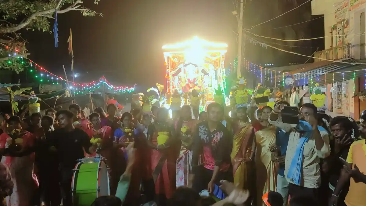 Doddaballapura: ಅದ್ಧೂರಿ ಮಹರ್ಷಿ ವಾಲ್ಮೀಕಿ ಜಯಂತಿ