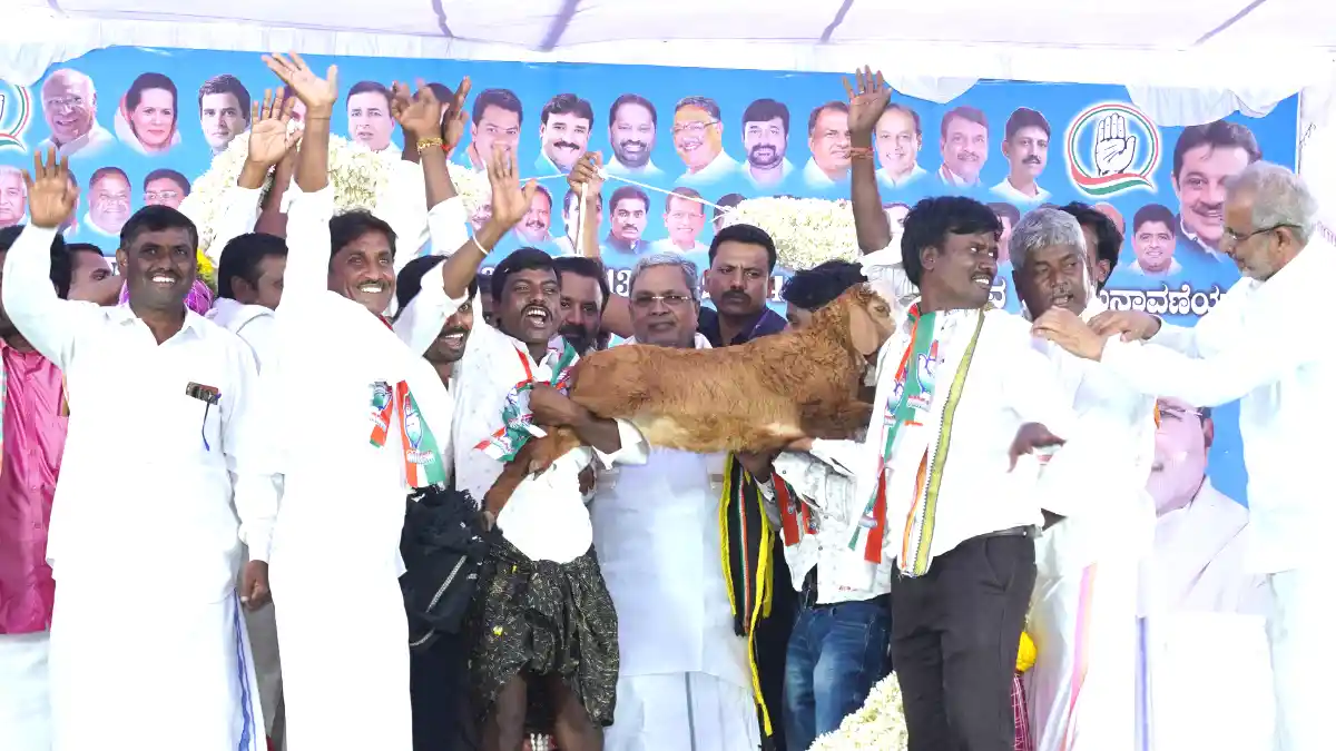 ಬಡವರ ಪಾಲಿನ ಪಾಂಡುರಂಗ ಮುಖ್ಯಮಂತ್ರಿ ಸಿದ್ದರಾಮಯ್ಯ: ಸಂತೋಷ್ ಲಾಡ್