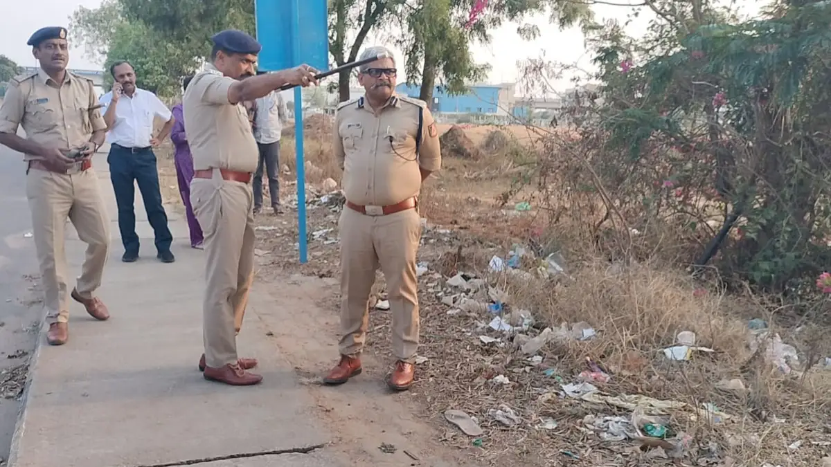 ದೊಡ್ಡಬಳ್ಳಾಪುರ: 6 ವರ್ಷಗಳ ಹಿಂದೆ ಮೀಸಲಿಟ್ಟ ಜಾಗವನ್ನು ಪರಿಶೀಲಿಸಿದ ಅಧಿಕಾರಿಗಳು..!