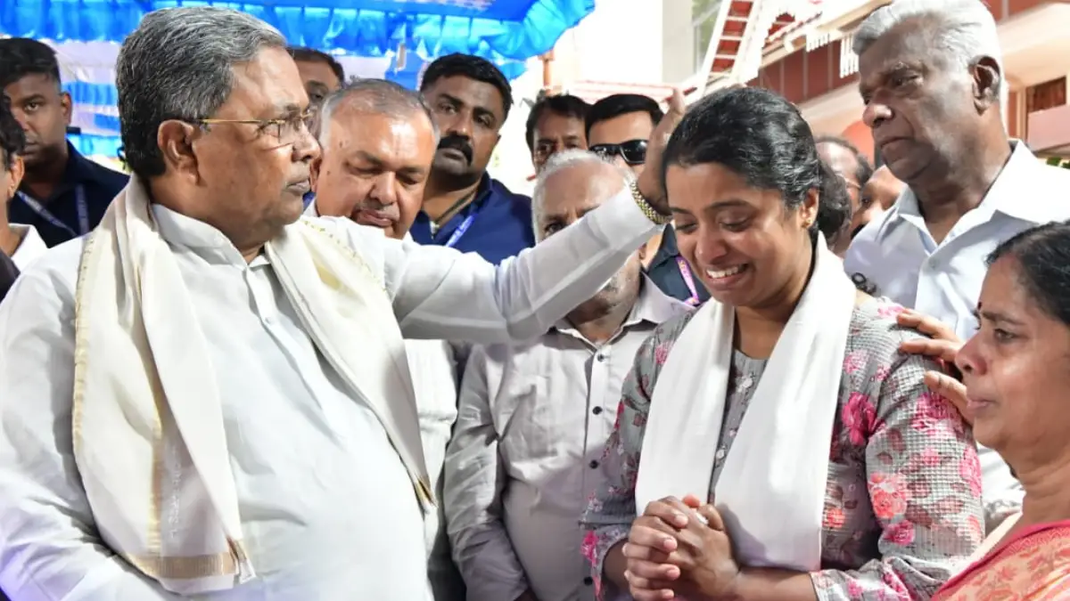 ಉಗ್ರರ ದಾಳಿಯಲ್ಲಿ ಮೃತಪಟ್ಟವರ ಕನ್ನಡಿಗರ ಕುಟುಂಬಕ್ಕೆ ತಲಾ 10 ಲಕ್ಷ ಪರಿಹಾರ; ಸಿಎಂ ಸಿದ್ದರಾಮಯ್ಯ