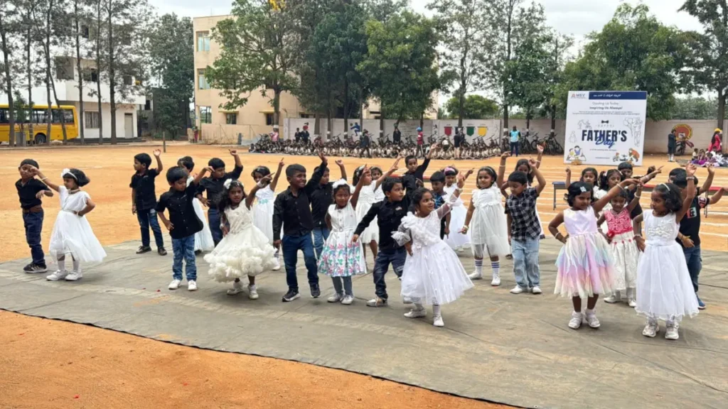 "ಅಪ್ಪಾ, ಐ ಲವ್ ಯೂ ಪಾ" ದೊಡ್ಡಬಳ್ಳಾಪುರದ MSV ಪಬ್ಲಿಕ್ ಶಾಲೆಯಲ್ಲಿ ಫಾದರ್ಸ್ ಡೇ ಸಂಭ್ರಮ