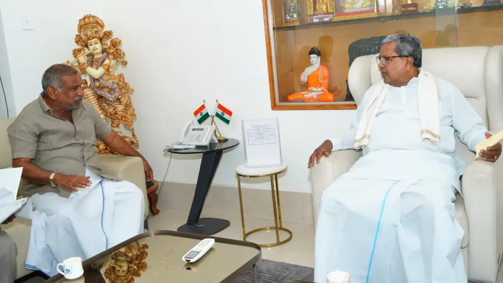 ಸಿಎಂ ಸಿದ್ದರಾಮಯ್ಯರ ಭೇಟಿಯಾದ ಬಿಜೆಪಿ ಹಿರಿಯ ಮುಖಂಡ ಮಾಧುಸ್ವಾಮಿ..!