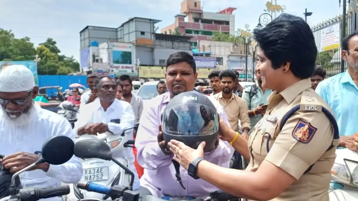 ಗುಡ್ಮಾರ್ನಿಂಗ್ ನ್ಯೂಸ್: ಹೆಲ್ಮೆಟ್ ಬಳಕೆ ಕಡ್ಡಾಯ.. ವಿನಾಯಿತಿ ಇಲ್ಲ- ಎಸ್ಪಿ ಡಾ.ಶೋಭಾರಾಣಿ ವಿ.ಜೆ