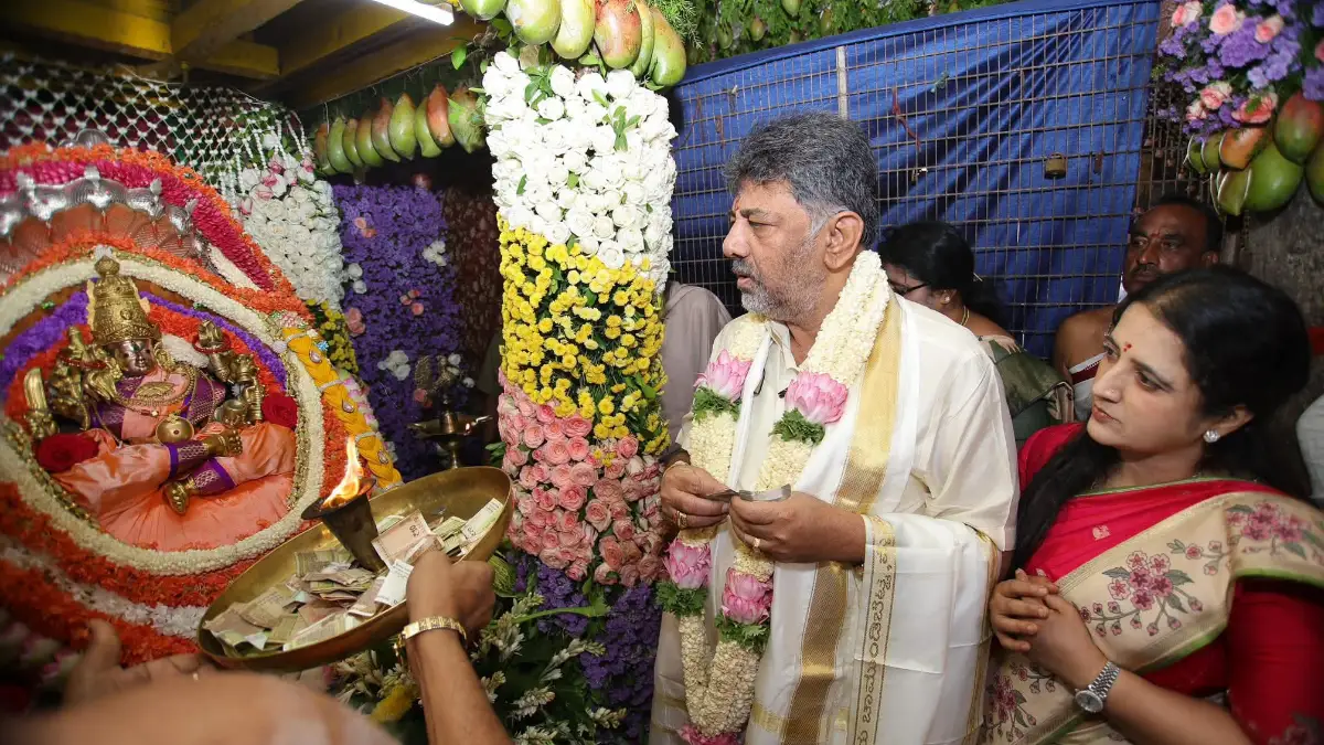ನಾಡದೇವಿ ಚಾಮುಂಡೇಶ್ವರಿಯ ಆಶೀರ್ವಾದದಿಂದ ರಾಜ್ಯದಲ್ಲಿ ಉತ್ತಮವಾಗಿ ಮಳೆ ಬೀಳುತ್ತಿದೆ; ಡಿ.ಕೆ.ಶಿವಕುಮಾರ್