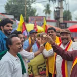 Government abandons land acquisition: Celebrations by distributing sweets in Doddaballapur