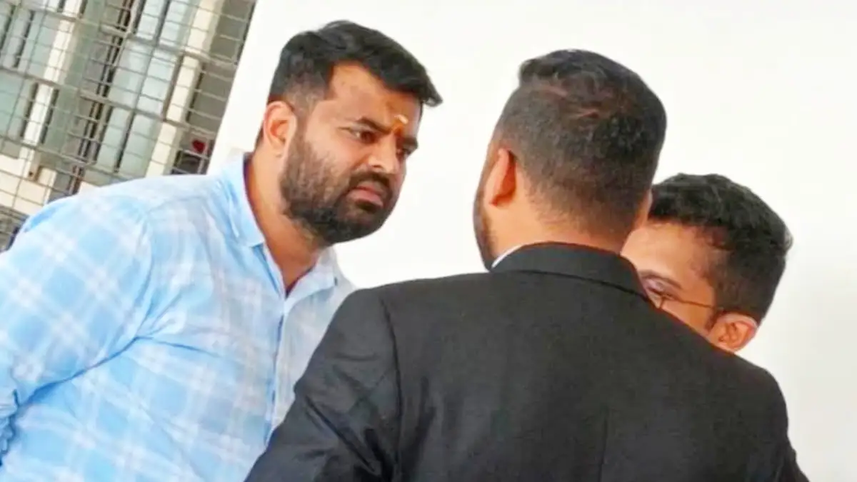 ಕೊನೆಯುಸಿರು ಇರುವ ತನಕ ಪ್ರಜ್ವಲ್ ಹೊರಗೆ ಬರುವಂತಿಲ್ಲ: ಎಸ್‌ಐಟಿ ಮುಖ್ಯಸ್ಥ