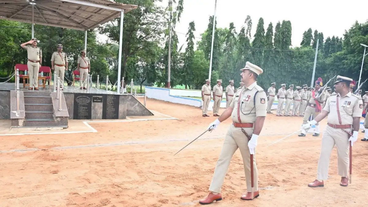 ಗುಡ್ಮಾರ್ನಿಂಗ್ ನ್ಯೂಸ್: 18 ಪೊಲೀಸರಿಗೆ ರಾಷ್ಟ್ರಪತಿ ಪದಕ