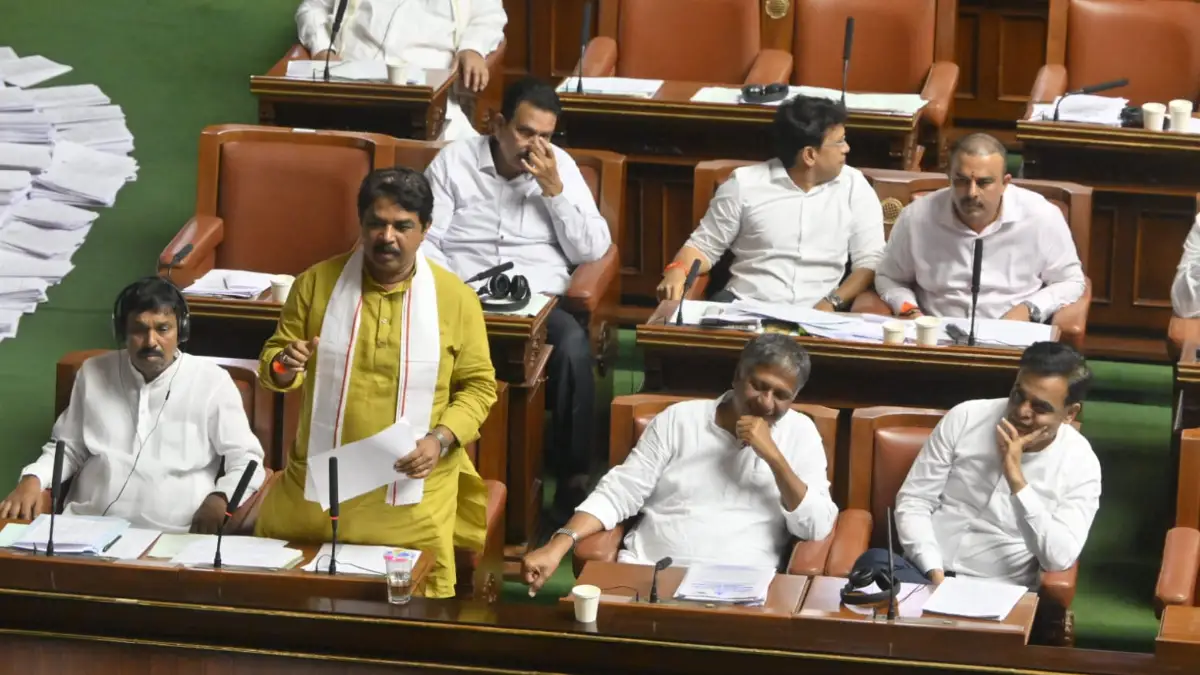 ಎಷ್ಟೇ ಗ್ಯಾರಂಟಿಗಳನ್ನು ಕೊಟ್ಟರೂ ನಮಗೆ ತೊಂದರೆ ಇಲ್ಲ; ಪ್ರತಿಪಕ್ಷ ನಾಯಕ ಆರ್‌.ಅಶೋಕ