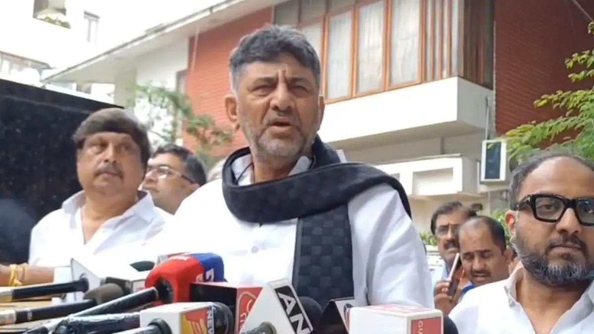 ಧರ್ಮದ ವಿಚಾರದಲ್ಲಿ ರಾಜಕೀಯ ಬೇಡ; ನಾವು ಅವರ ಪರವೂ ಇಲ್ಲ,‌ ಇವರ ಪರವೂ ಇಲ್ಲ: ಡಿಸಿಎಂ ಡಿ.ಕೆ. ಶಿವಕುಮಾರ್