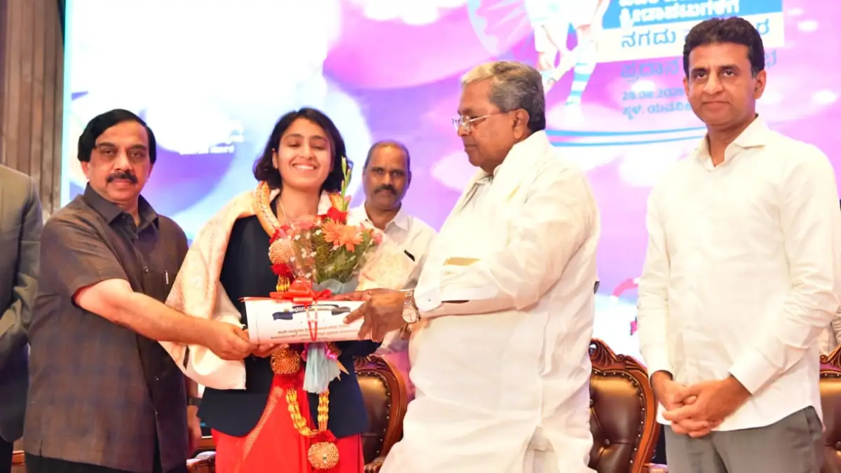 ರಾಷ್ಟ್ರೀಯ ಕ್ರೀಡಾಕೂಟಗಳಲ್ಲಿ ಪದಕ ವಿಜೇತರಿಗೆ ನಗದು ಪುರಸ್ಕಾರದ ಮೊತ್ತ ಹೆಚ್ಚಳ: ಸಿಎಂ ಸಿದ್ದರಾಮಯ್ಯ ಘೋಷಣೆ
