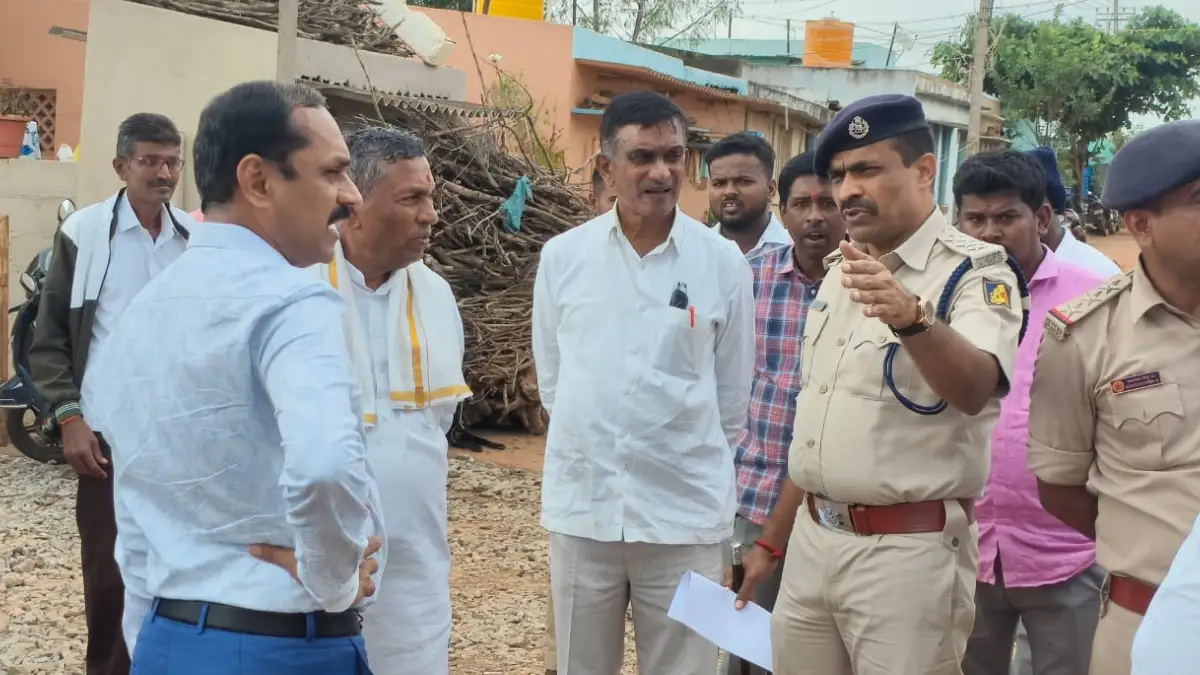 ಮುತ್ತೂರು ಅವಘಡ: ಸಚಿವ ಕೆ.ಹೆಚ್.ಮುನಿಯಪ್ಪ ಸ್ಥಳಕ್ಕೆ ಭೇಟಿ