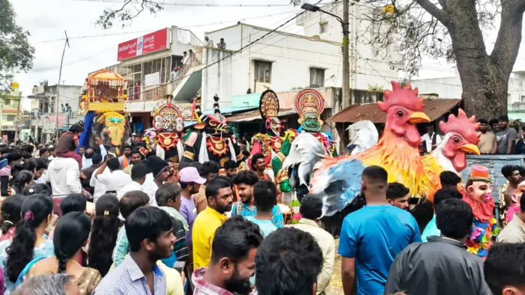 ದೊಡ್ಡಬಳ್ಳಾಪುರ: ಆನೆ ಬಂತೊಂದಾನೆ, ಯಾವೂರ ಆನೆ..? ಇಲ್ಲಿಗ್ಯಾಕೆ ಬಂತೂ..!