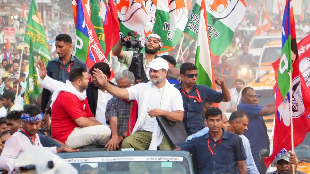 13 ದಿನಗಳ ಮತದಾರ ಅಧಿಕಾರ ಯಾತ್ರೆಗೆ ಭರ್ಜರಿ ಯಶಸ್ಸು: ಬಿಜೆಪಿ, ಮಾಧ್ಯಮಗಳಿಗೆ ರಾಹುಲ್ ಗಾಂಧಿ ಸವಾಲು| Video