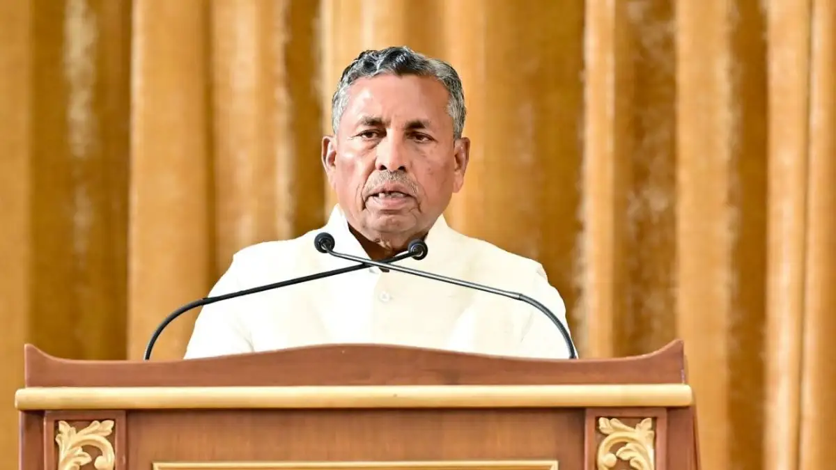 ಸಚಿವ ಕೆ.ಹೆಚ್. ಮುನಿಯಪ್ಪ ವಿರುದ್ಧ ದೊಡ್ಡಬಳ್ಳಾಪುರ ಕಾಂಗ್ರೆಸ್ನಲ್ಲಿ ಆಕ್ರೋಶ..!