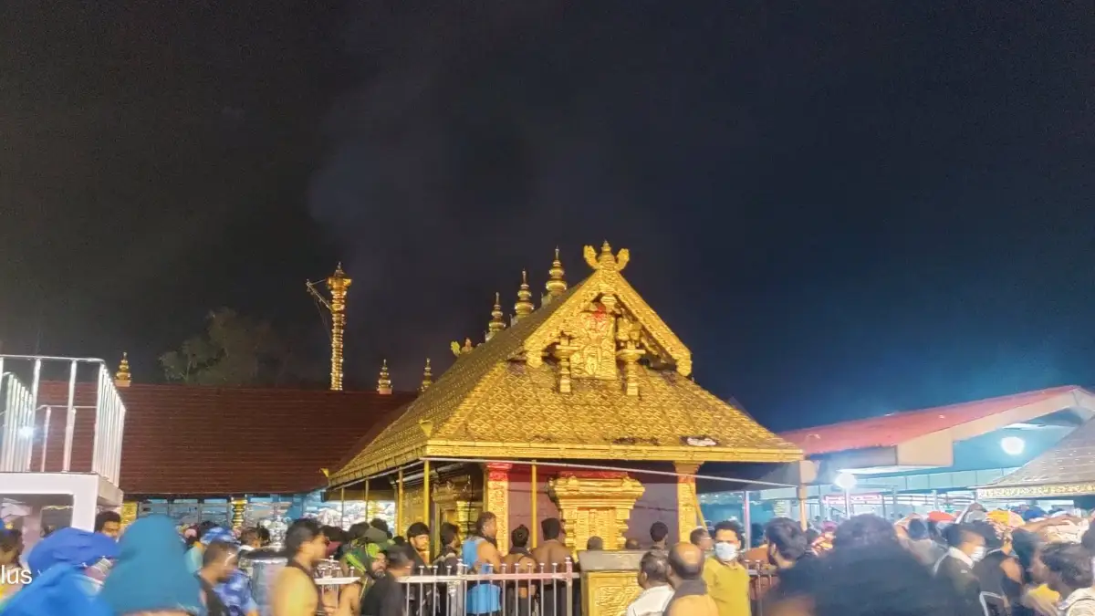 ಗುಡ್ಮಾರ್ನಿಂಗ್ ನ್ಯೂಸ್: ಅಯ್ಯಪ್ಪಸ್ವಾಮಿ ದೇಗುಲದಲ್ಲಿ 4.5 ಕೆಜಿ ಚಿನ್ನ ಕಳವು.!