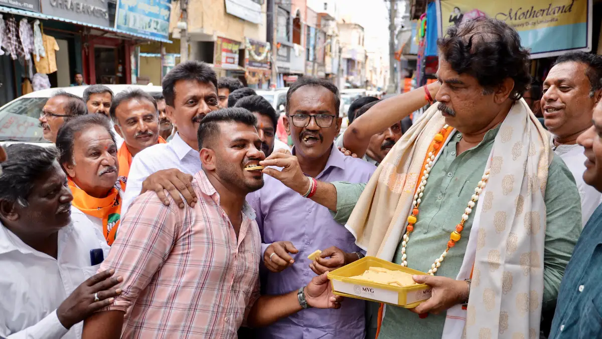 GST ತೆರಿಗೆ ಇಳಿಕೆ: ಬಿಜೆಪಿ ಸಂಭ್ರಮಾಚರಣೆ.. ರಾಜ್ಯ ಸರ್ಕಾರಕ್ಕೆ ಆರ್.ಅಶೋಕ ಸವಾಲು