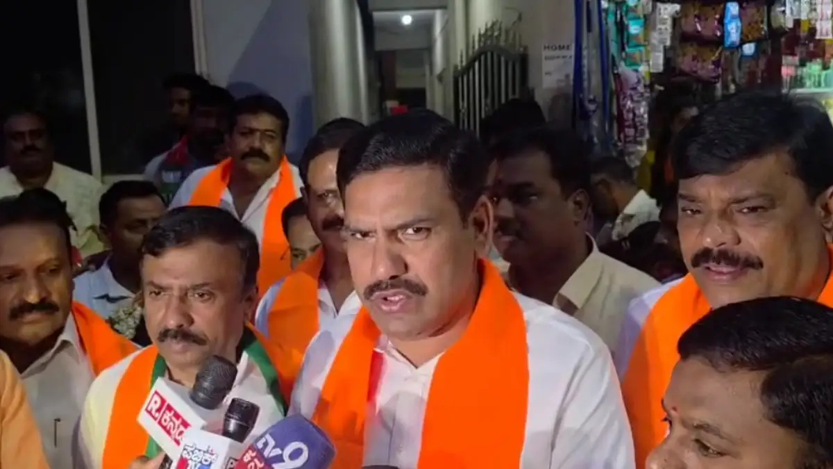 ಹಳೆ ಕಥೆ ಹೇಳುವುದನ್ನು ಬಿಟ್ಟು ರಾಜ್ಯದ ಅಭಿವೃದ್ಧಿ ಕಡೆ ಗಮನ ಹರಿಸಿ: ಬಿ.ವೈ. ವಿಜಯೇಂದ್ರ ಆಗ್ರಹ