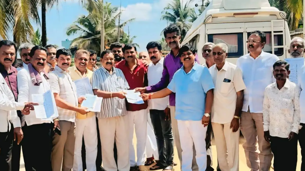 ದೊಡ್ಡಬಳ್ಳಾಪುರ TAPMCS ಚುನಾವಣೆ: NDA ಅಭ್ಯರ್ಥಿಗಳ ಪರ ಬಿ.ಮುನೇಗೌಡ ಬಿರುಸಿನ ಪ್ರಚಾರ