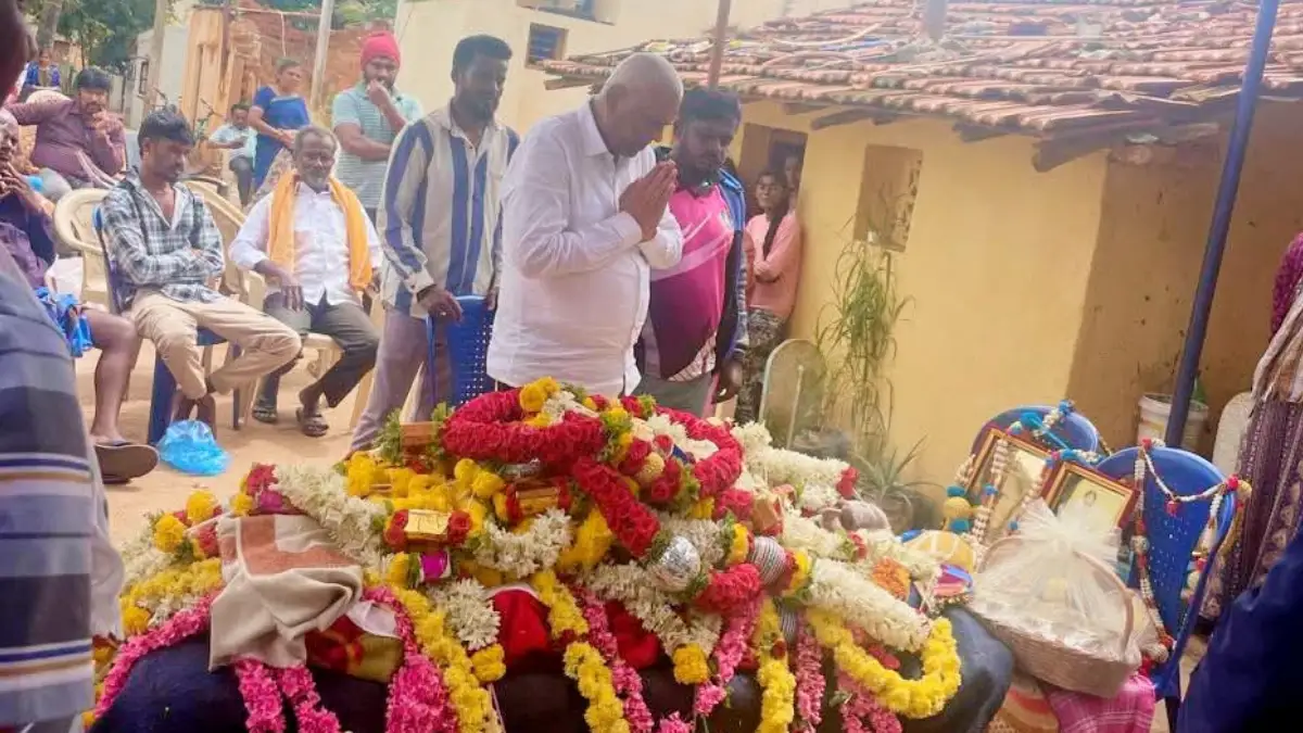 ರಾಜ್ಯೋತ್ಸವ ಪ್ರಶಸ್ತಿಯೊಂದಿಗೆ ಬದುಕಿನ‌ ಪಯಣ ಮುಗಿಸಿದ ಪೆನ್ನ ಓಬಳಯ್ಯ: ಟಿ.ವೆಂಕಟರಮಣಯ್ಯ ಅಂತಿಮ ನಮನ