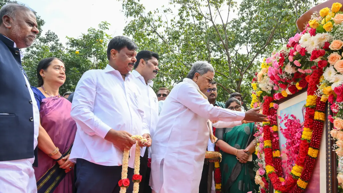 ಕನಕದಾಸರು ಕೇವಲ ಭಕ್ತರಾಗಿರದೇ ಒಬ್ಬ ದಾರ್ಶನಿಕ ವ್ಯಕ್ತಿಯಾಗಿದ್ದರು: ಮುಖ್ಯಮಂತ್ರಿ ಸಿದ್ದರಾಮಯ್ಯ