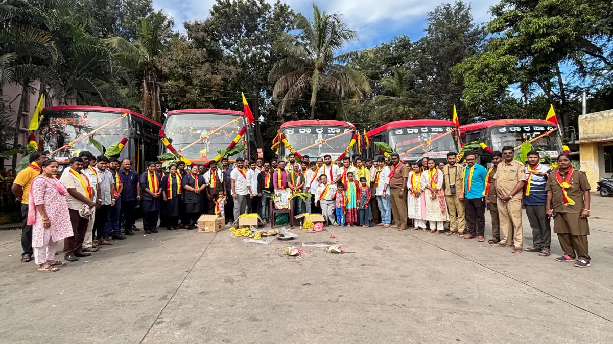 ದೊಡ್ಡಬಳ್ಳಾಪುರ KSRTC ಘಟಕದಲ್ಲಿ ಕನ್ನಡ ರಾಜ್ಯೋತ್ಸವ ಸಂಭ್ರಮ