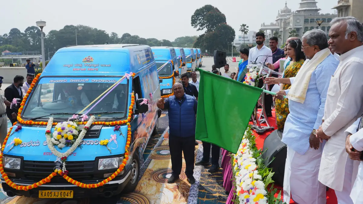 ಶಾಲೆಯ ಅಂಗಳದಲ್ಲಿ ತಾರಾಲಯ: ಸಿಎಂ ಸಿದ್ದರಾಮಯ್ಯ ಚಾಲನೆ
