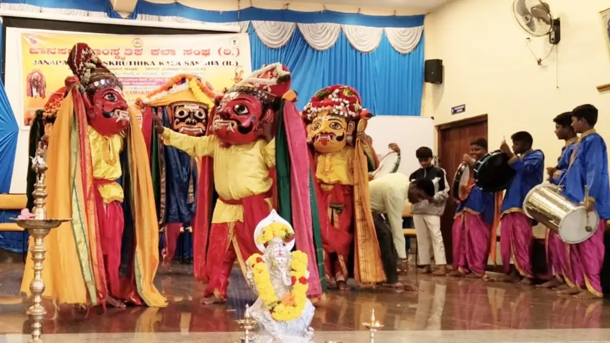 ಬಾಶೆಟ್ಟಿಹಳ್ಳಿ ಸರ್ಕಾರಿ ಪ್ರೌಢಶಾಲೆಯಲ್ಲಿ ಸಂಸ್ಕೃತಿ ಸಂಭ್ರಮ