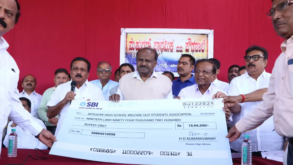 ಉಪ ಲೋಕಾಯುಕ್ತರಿಗೆ ಒಂದ್ ನಮಸ್ಕಾರ. ಉಪ ಲೋಕಾಯುಕ್ತರಾಗಿ ಅವರು ಏನ್ ಕೆಲಸ ಮಾಡ್ತಿದ್ದಾರೆ?; ಹೆಚ್.ಡಿ. ಕುಮಾರಸ್ವಾಮಿ