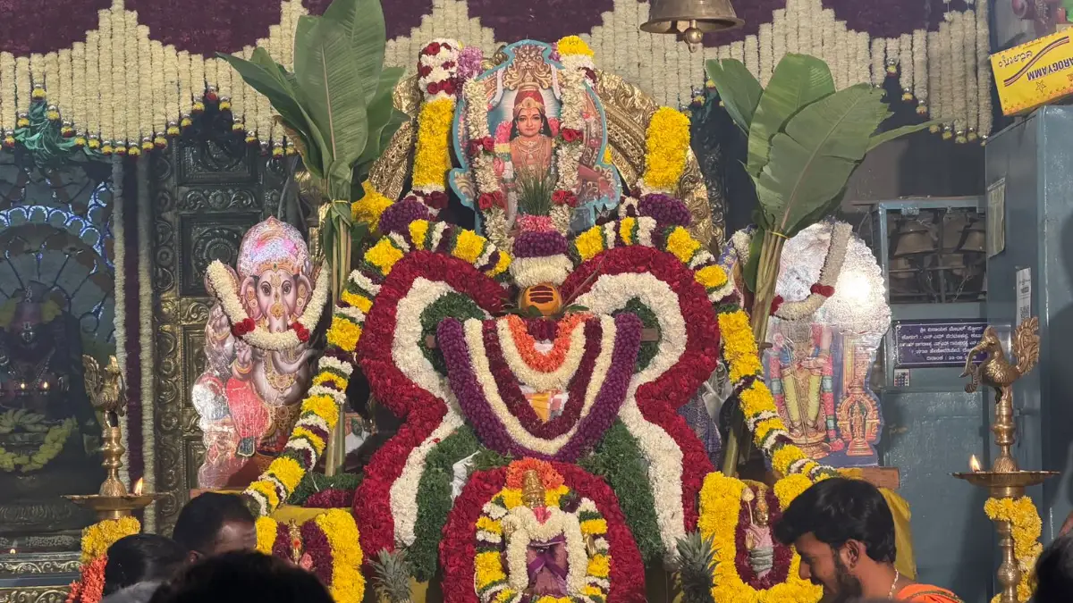 ದೊಡ್ಡಬಳ್ಳಾಪುರ: ಅಯ್ಯಪ್ಪಸ್ವಾಮಿ ದೇವಾಲಯದಲ್ಲಿ ವಾರ್ಷಿಕ ಮಂಡಲ ಪೂಜೆ