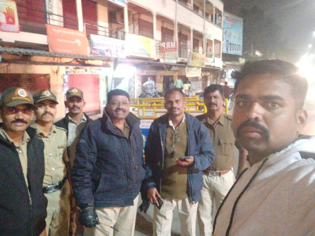 ಹೊಸ ವರ್ಷಾಚರಣೆ: ದೊಡ್ಡಬಳ್ಳಾಪುರದಲ್ಲಿ ಶಾಂತ.. ಫಾರಂ ಹೌಸ್ ಮೇಲೆ ಪೊಲೀಸರ ದಾಳಿ..!