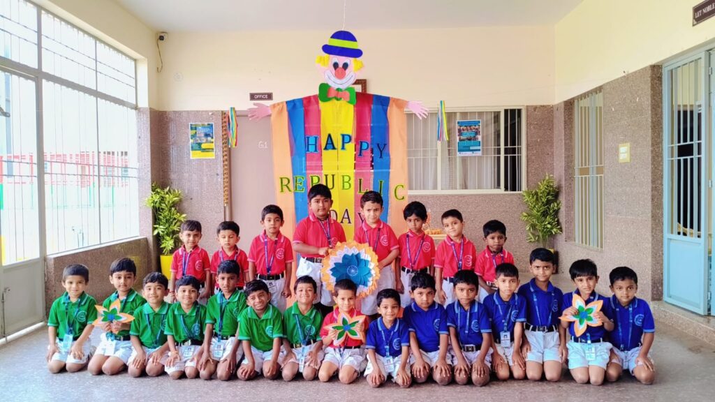 ದೊಡ್ಡಬಳ್ಳಾಪುರ: ನಳಂದ ಪ್ರೌಢಶಾಲೆ ಮತ್ತು ಲಿಟ್ಲ್ ಏಂಜೆಲ್ಸ್ ಅನಂತ ಶಾಲೆಗಳಲ್ಲಿ ಸಂಭ್ರಮದ ಗಣರಾಜ್ಯೋತ್ಸವ 8 ದೊಡ್ಡಬಳ್ಳಾಪುರ: ನಳಂದ ಪ್ರೌಢಶಾಲೆ ಮತ್ತು ಲಿಟ್ಲ್ ಏಂಜೆಲ್ಸ್ ಅನಂತ ಶಾಲೆಗಳಲ್ಲಿ ಸಂಭ್ರಮದ ಗಣರಾಜ್ಯೋತ್ಸವ