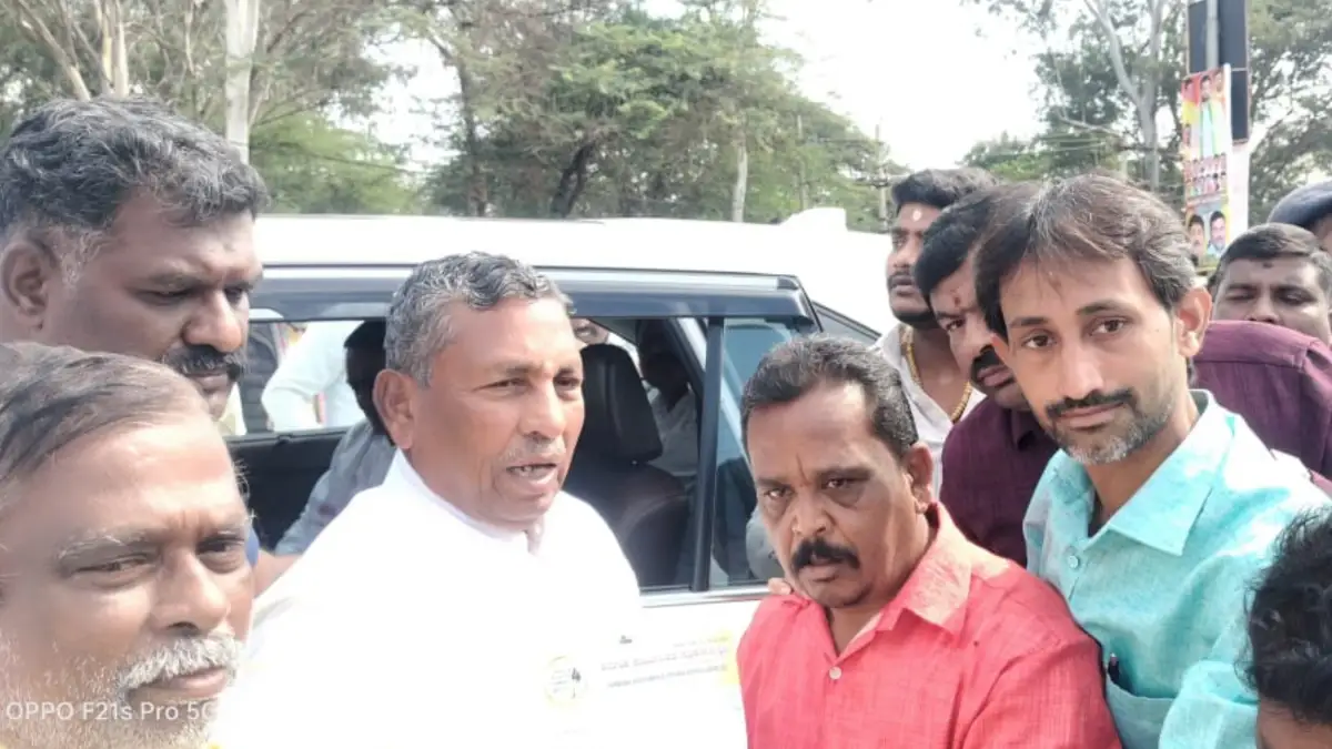 ದೊಡ್ಡಬಳ್ಳಾಪುರ ಪತ್ರಕರ್ತರಿಗೆ ಉಚಿತ ನಿವೇಶನ ನೀಡಿ: ಪತ್ರಕರ್ತರ ಧ್ವನಿ ಸಂಘಟನೆಯಿಂದ ಸಚಿವರಿಗೆ ಮನವಿ