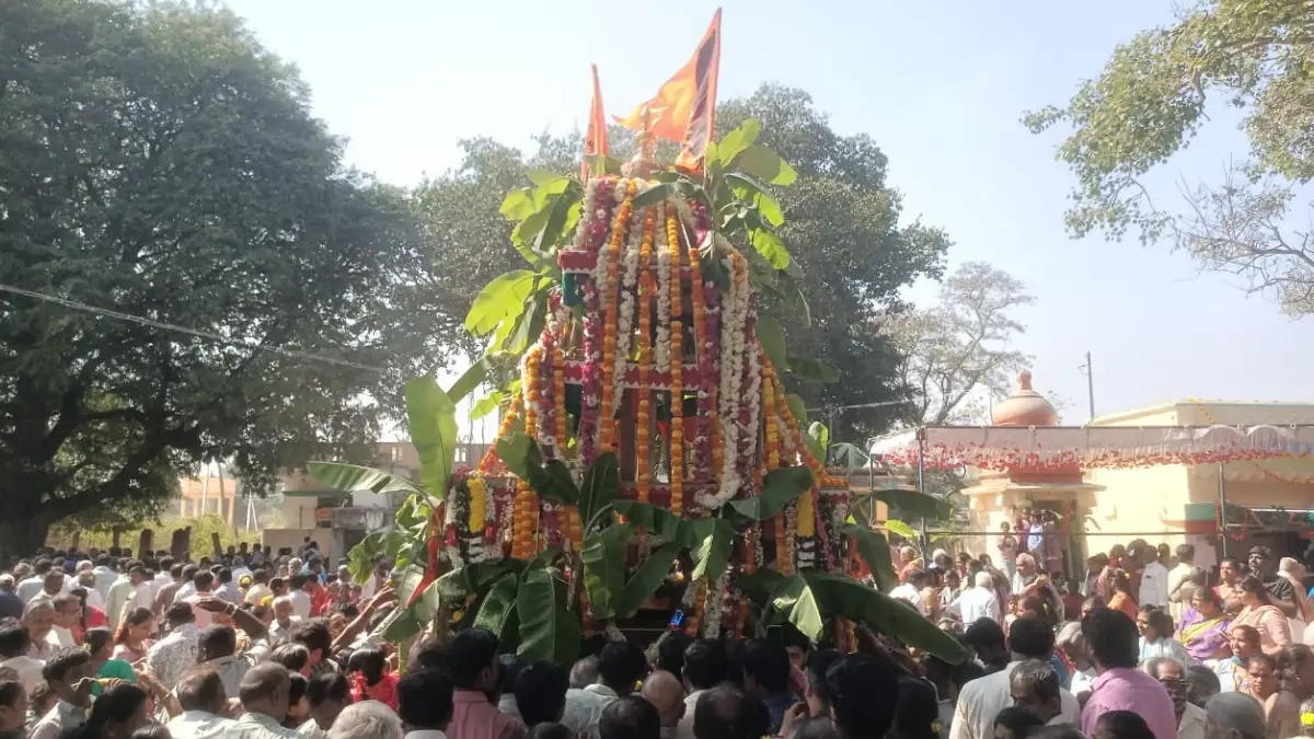 ದೊಡ್ಡಬಳ್ಳಾಪುರ: ಅರ್ಕಾವತಿಯಲ್ಲಿ ಶ್ರೀ ಸೀತಾರಾಮಚಂದ್ರ ಸ್ವಾಮಿಯ ರಥೋತ್ಸವ