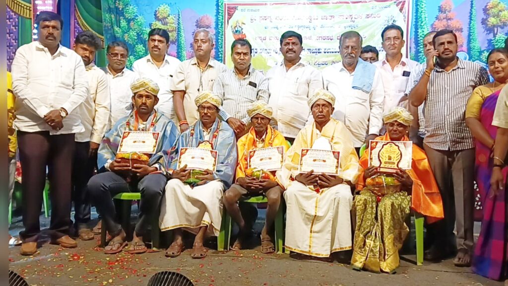 ದೊಡ್ಡಬಳ್ಳಾಪುರ: ಜಾತ್ರಾ ಸಾಂಸ್ಕೃತಿಕ ಕಾರ್ಯಕ್ರಮಗಳ ಸಮಾರೋಪ.. ಸನ್ಮಾನ