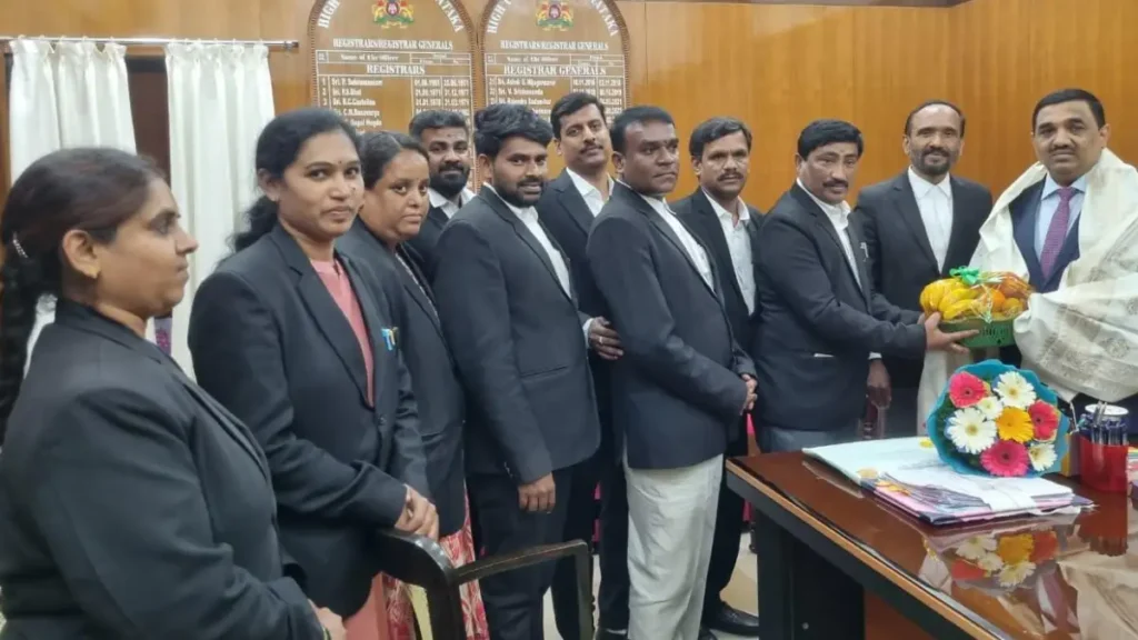 Doddaballapura lawyers' problem brought to the attention of senior judges..!