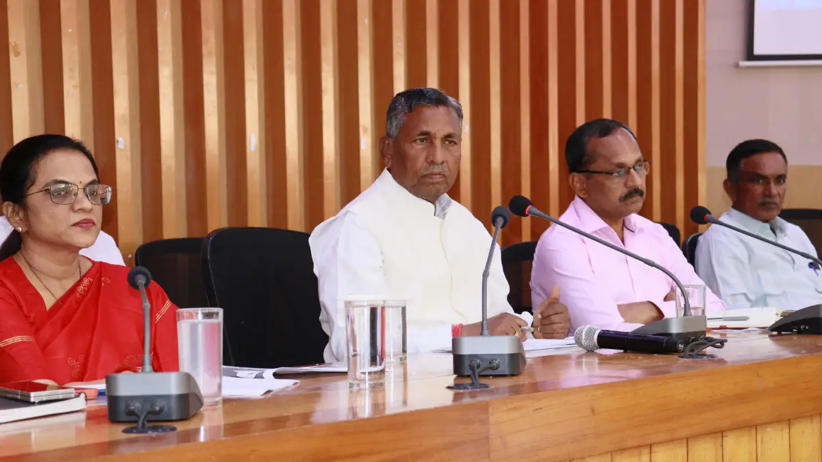 ಸ್ಥಳೀಯರಿಗೆ ಉದ್ಯೋಗಾವಕಾಶ ಮೊದಲ ಆದ್ಯತೆ ಆಗಲಿ: ಸಚಿವ ಕೆ.ಎಚ್ ಮುನಿಯಪ್ಪ