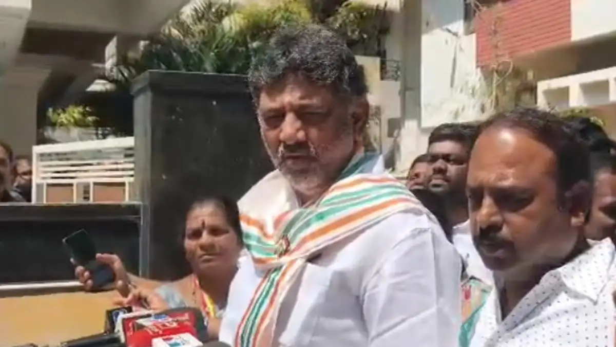 ಶಾಲೆಗಳಲ್ಲಿ ಮೊಬೈಲ್ ಬ್ಯಾನ್ ವಿಚಾರ ಚರ್ಚೆಯಲ್ಲಿದೆ; ಡಿಸಿಎಂ ಡಿ.ಕೆ. ಶಿವಕುಮಾರ್