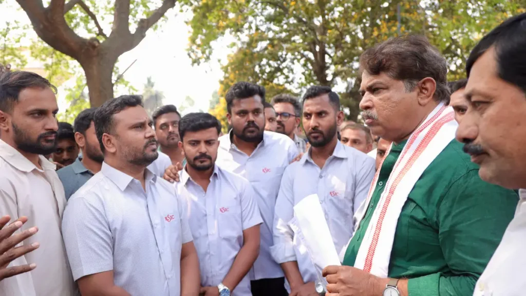 We will launch a people's movement called Save Mysore Silk: R. Ashoka