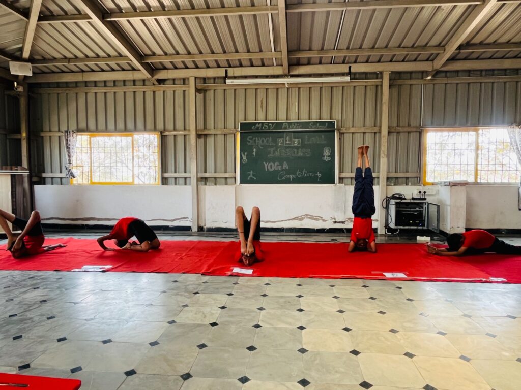 ದೊಡ್ಡಬಳ್ಳಾಪುರ: MSV ಪಬ್ಲಿಕ್ ಶಾಲೆಯಲ್ಲಿ ಯೋಗಾ ಸ್ಪರ್ಧೆ