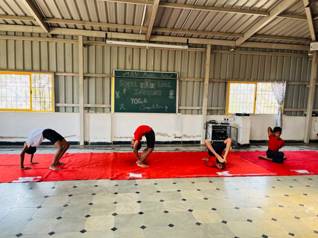 ದೊಡ್ಡಬಳ್ಳಾಪುರ: MSV ಪಬ್ಲಿಕ್ ಶಾಲೆಯಲ್ಲಿ ಯೋಗಾ ಸ್ಪರ್ಧೆ