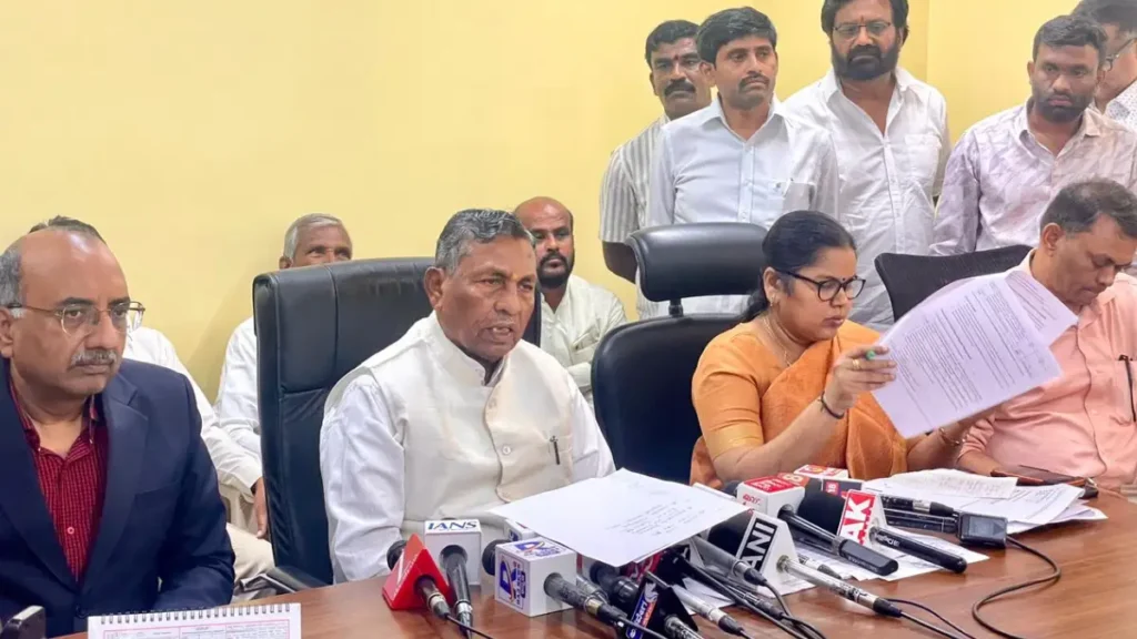 There is no shortage of LPG cylinders in the state: Minister K.H. Muniyappa