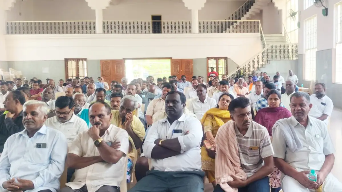 Farmers object to KIADB land acquisition