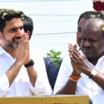 H.D. Kumaraswamy thanked N.R. Lokesh in a packed meeting.